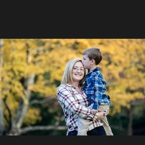 Meet your Posher, Julia